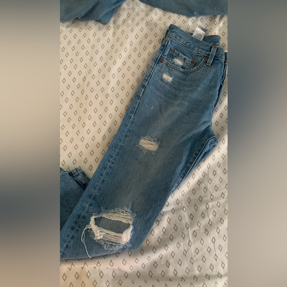 Levi’s Jean Bundle - image 2